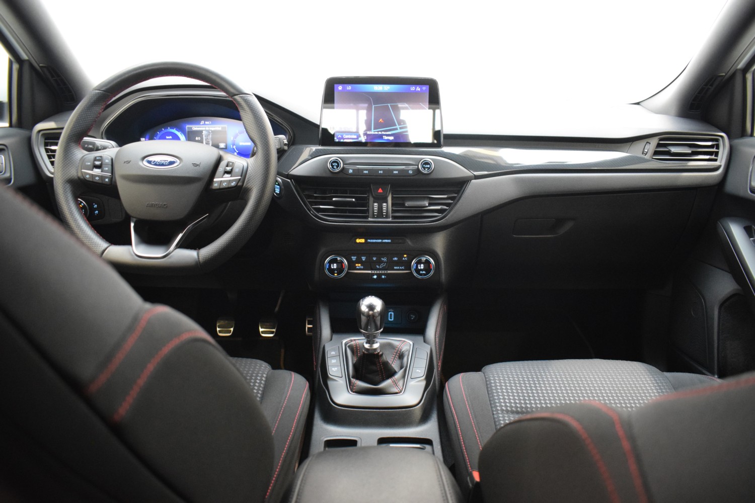 FORD FOCUS Sportbreak 1.0 Ecoboost ST Line 125CV - Ítem13