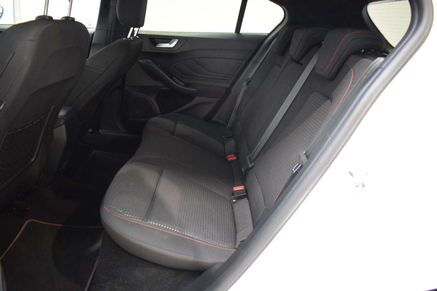 FORD FOCUS Sportbreak 1.0 Ecoboost ST Line 125CV - Ítem22
