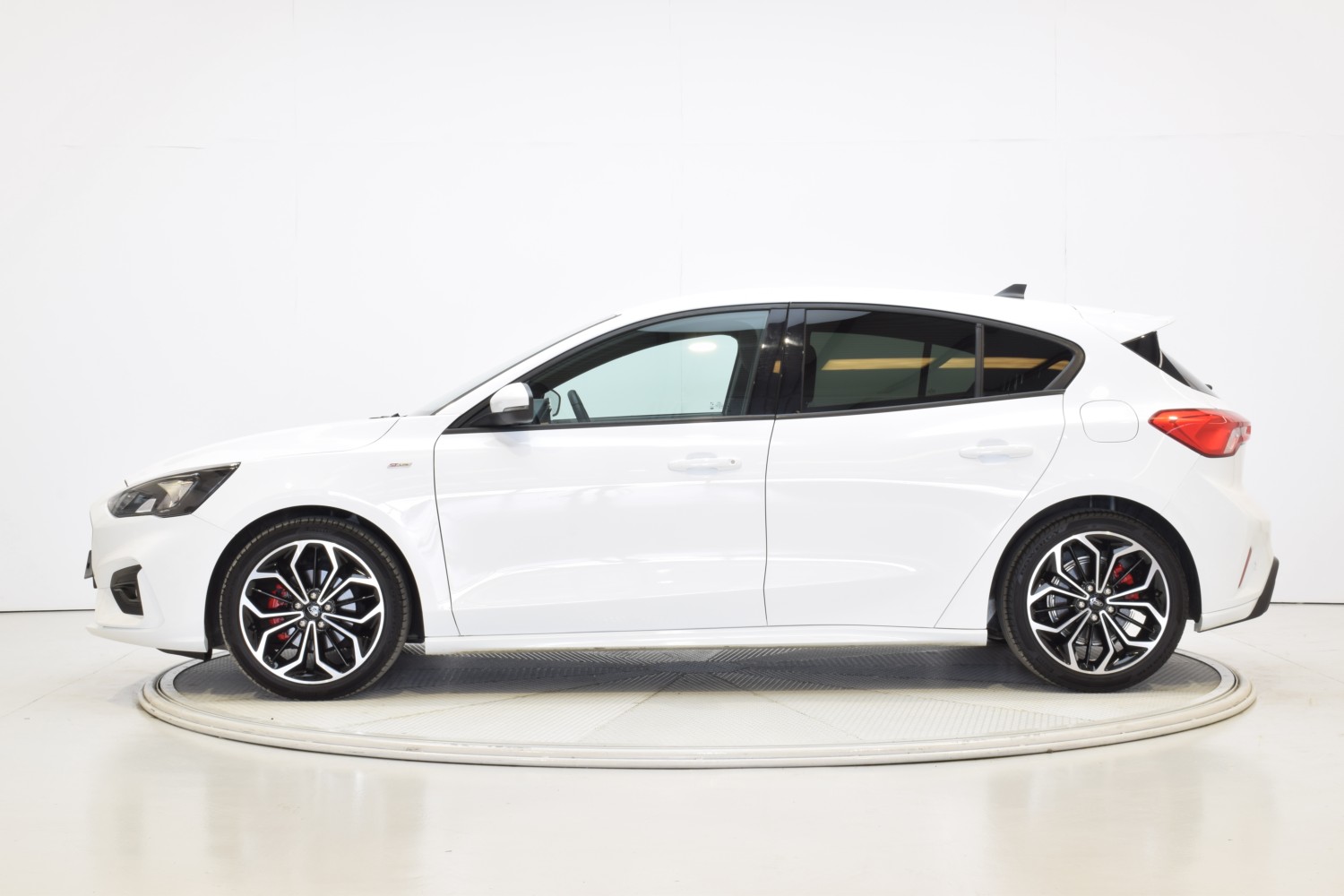 FORD FOCUS Sportbreak 1.0 Ecoboost ST Line 125CV - Ítem1