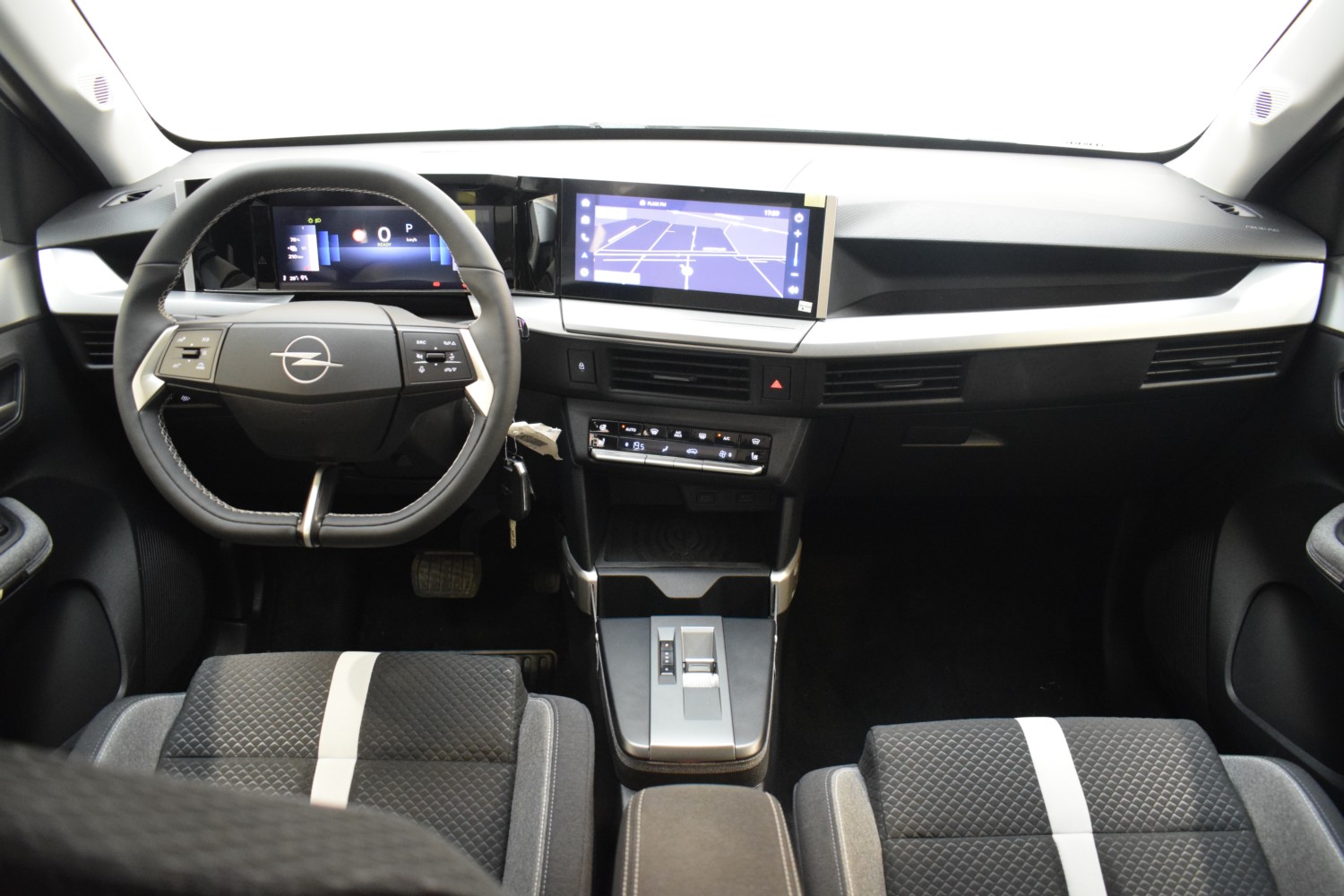 OPEL FRONTERA GS ELECTRIC 113CV (44KW BAT) - Ítem12