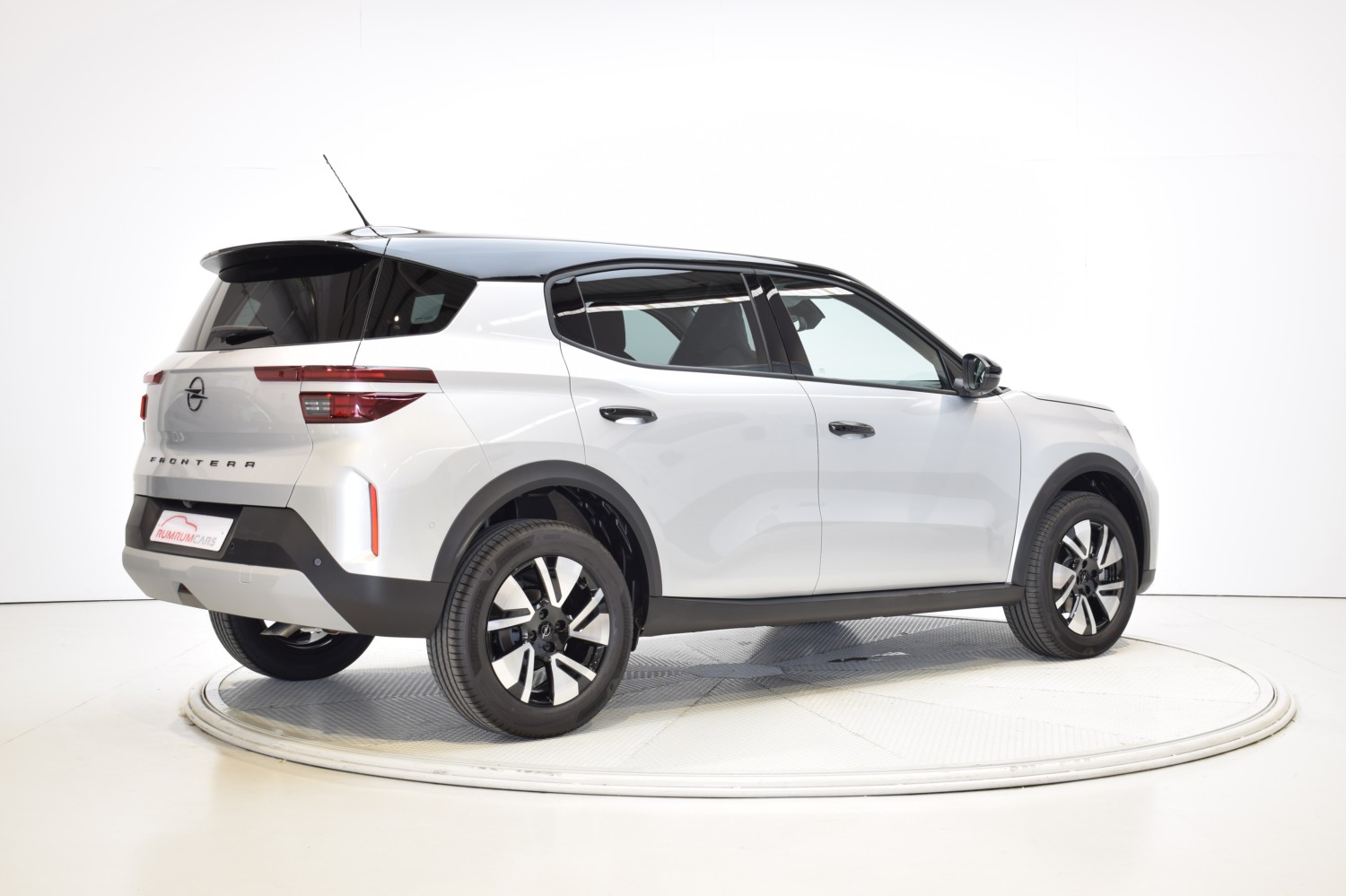 OPEL FRONTERA GS 1.2T XHT Hybrid eDCT6 107kW 145CV - Ítem4