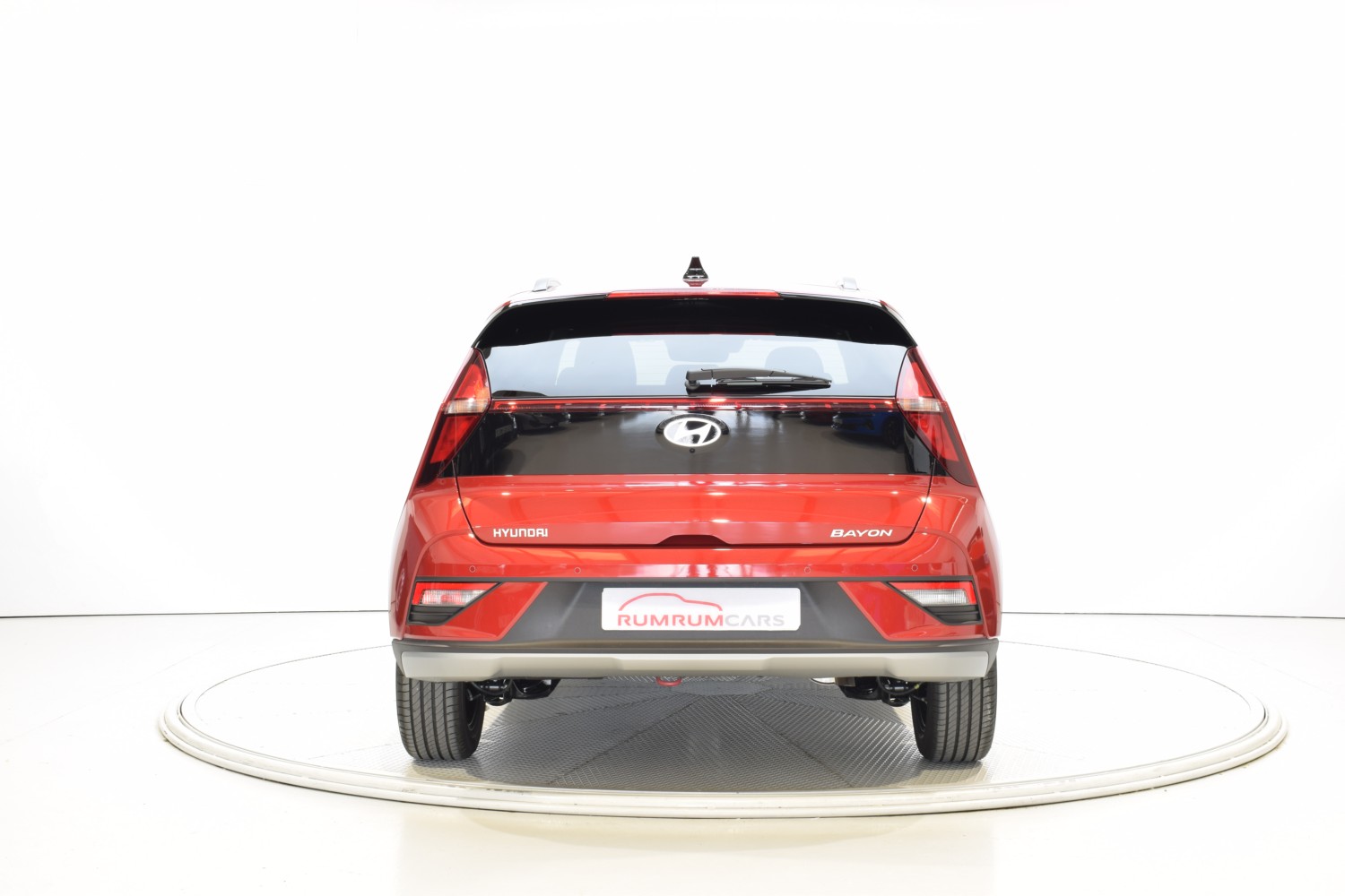 HYUNDAI BAYON BLACK LINE 1.0T 66kW (90CV) - Ítem3