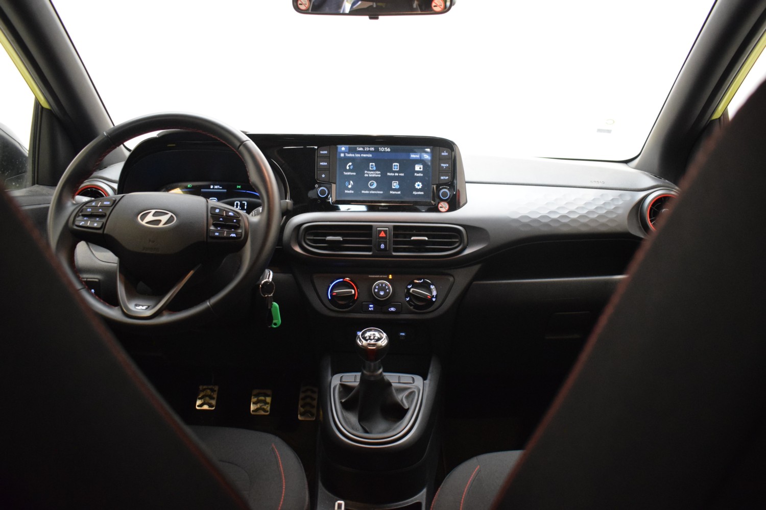 HYUNDAI i10 N LINE 1.2 84CV - Ítem13
