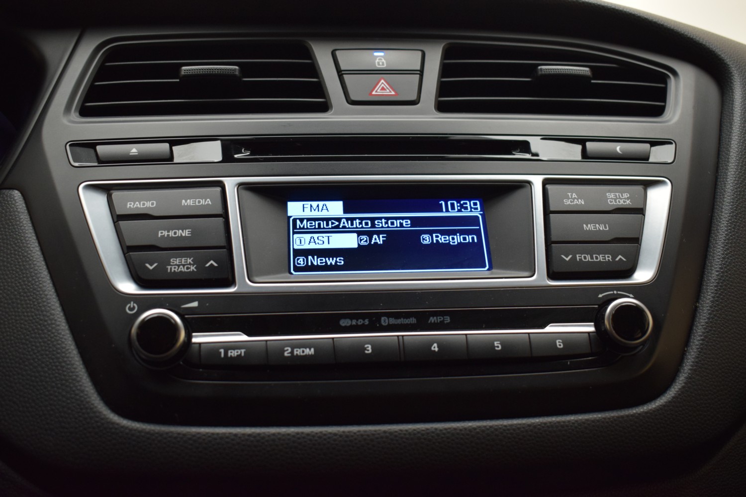 HYUNDAI I20 ACTIVE 1.4 CRDi - Ítem15