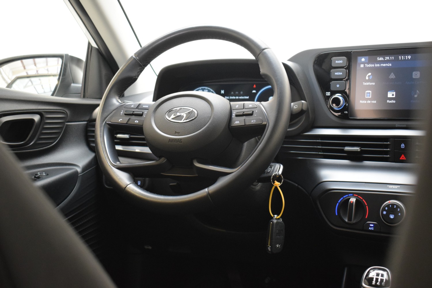 HYUNDAI i20 KLASS 1.0 TGDI 74kW (100CV) 48V - Ítem21