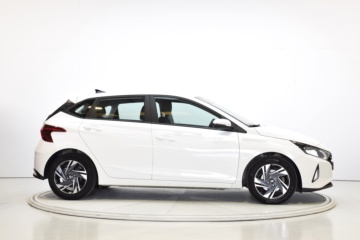 HYUNDAI i20 KLASS 1.0 TGDI 74kW (100CV) 48V - Ítem5