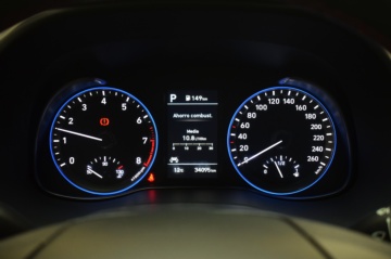 HYUNDAI KONA STYLE 1.6 TGDI Sky 4X4 DT AUT - Ítem8