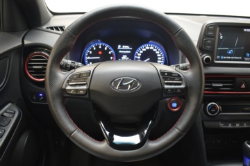 HYUNDAI KONA STYLE 1.6 TGDI Sky 4X4 DT AUT - Ítem10