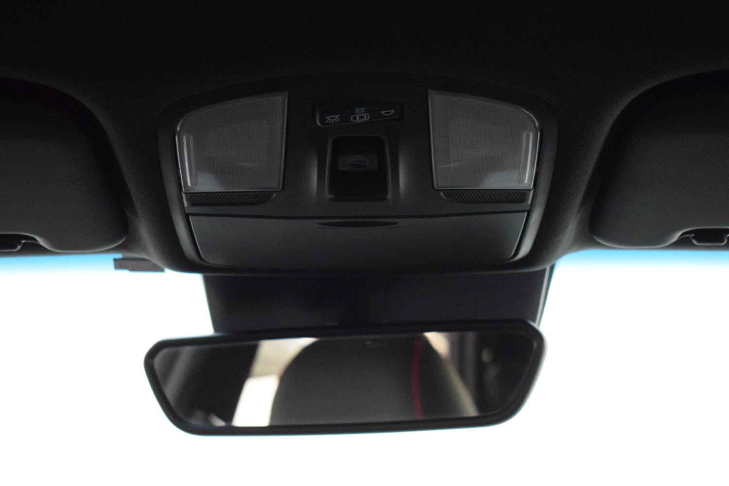 HYUNDAI KONA STYLE 1.6 TGDI Sky 4X4 DT AUT - Ítem15