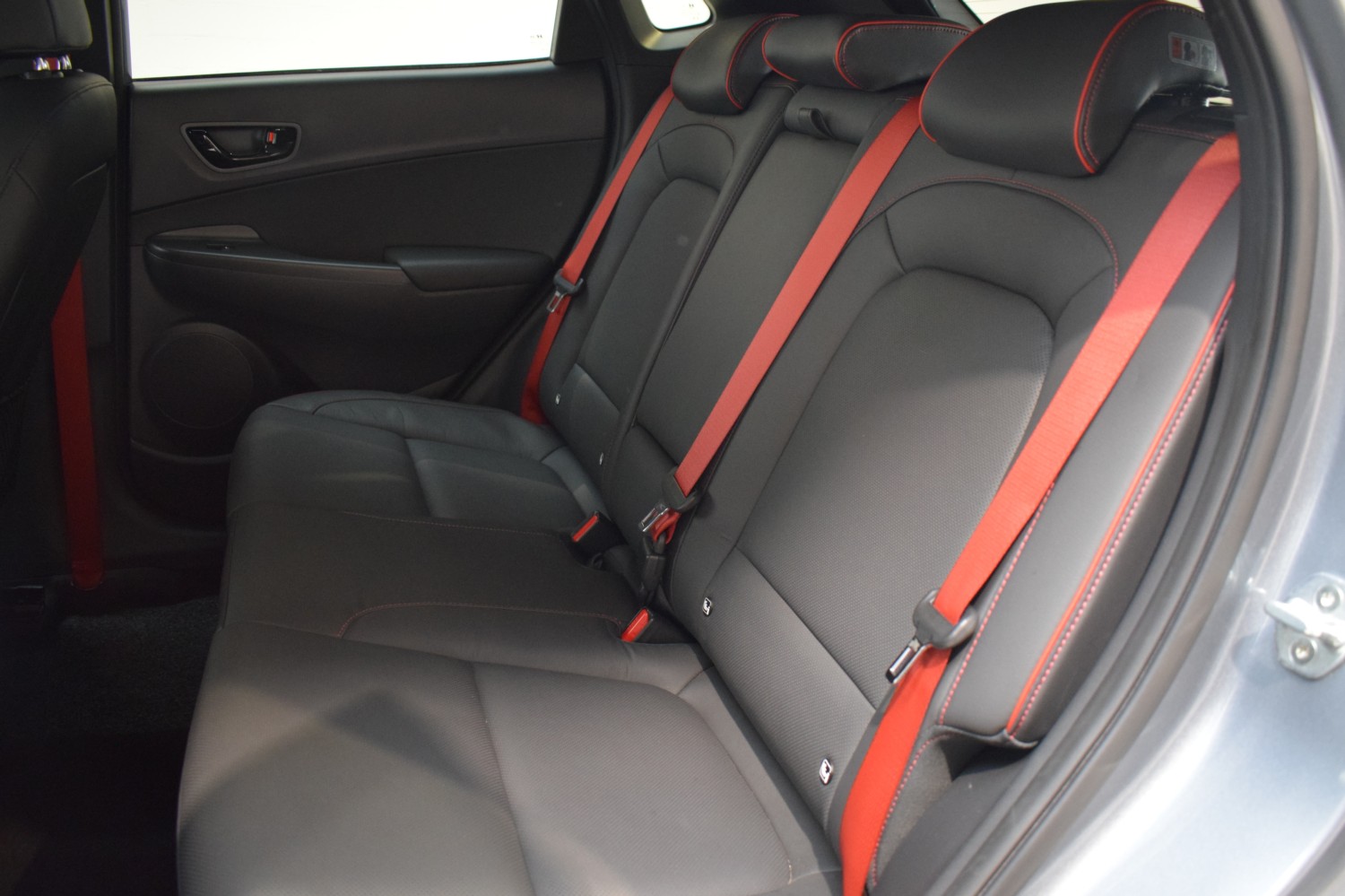 HYUNDAI KONA STYLE 1.6 TGDI Sky 4X4 DT AUT - Ítem20