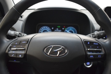 HYUNDAI KONA TECNO 1.6 GDI HEV 2C DCT - Ítem10