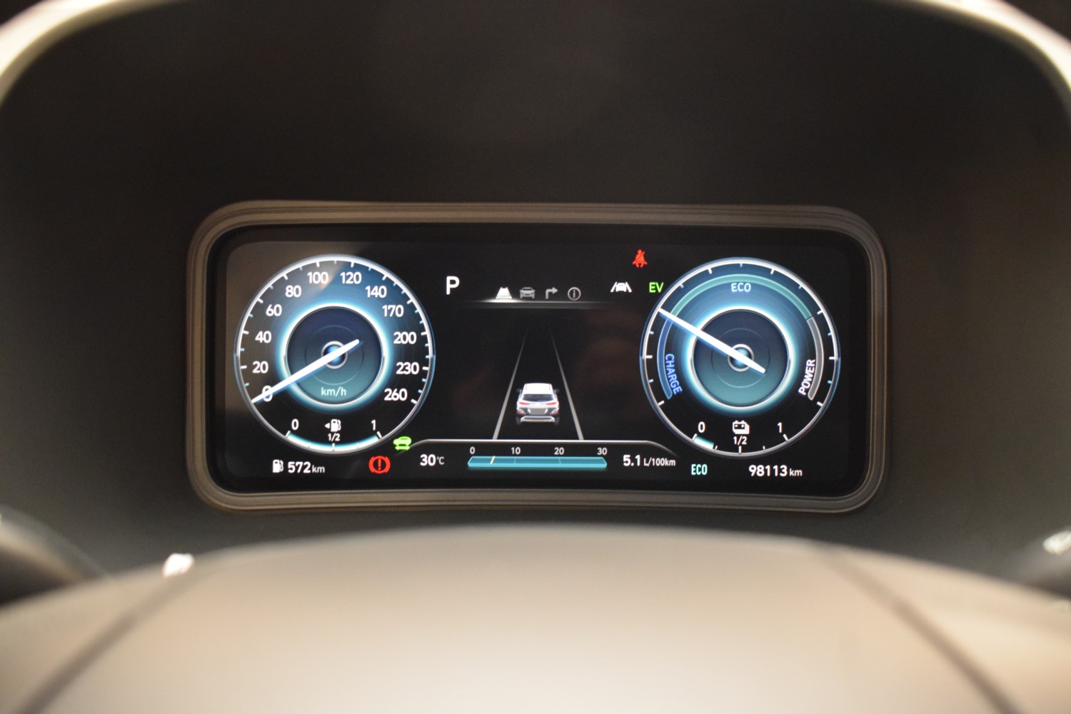 HYUNDAI KONA TECNO 2C HEV 141CV - Ítem9