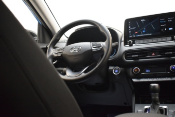 HYUNDAI KONA TECNO 2C HEV 141CV - Ítem20