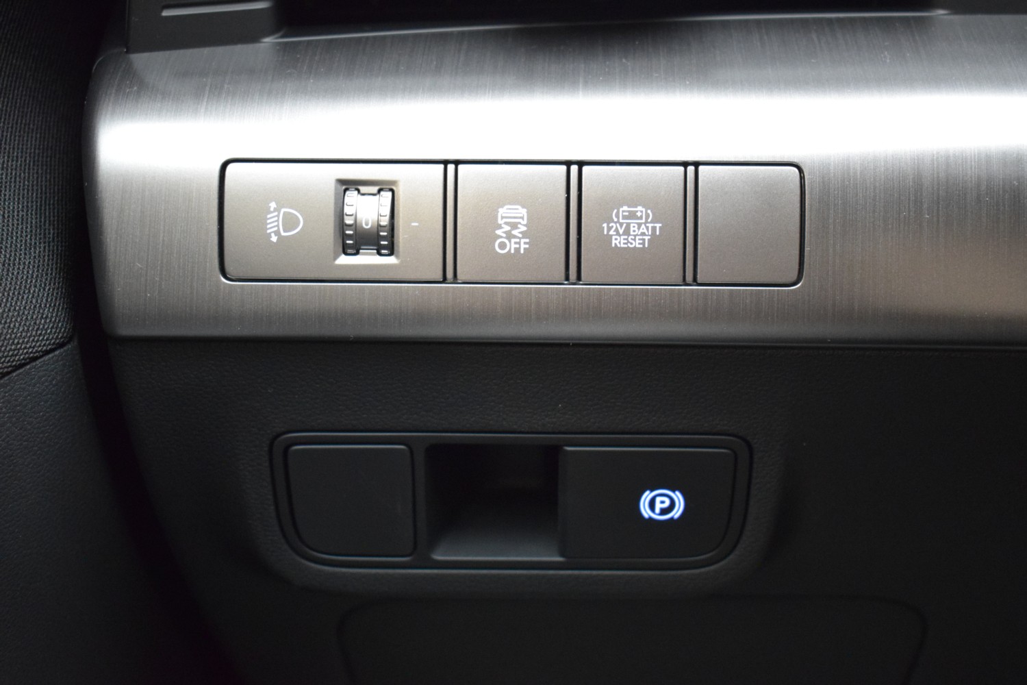 HYUNDAI KONA XLS HEV 1.6GDI 138CV DT - Ítem17