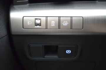 HYUNDAI KONA XLS HEV 1.6GDI 138CV DT - Ítem17