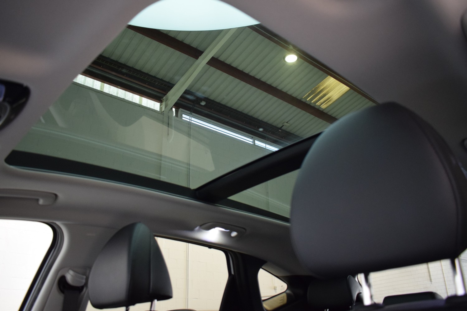 HYUNDAI TUCSON STYLE 1.6 TGDI 169kW (230CV) HEV Auto - Ítem23