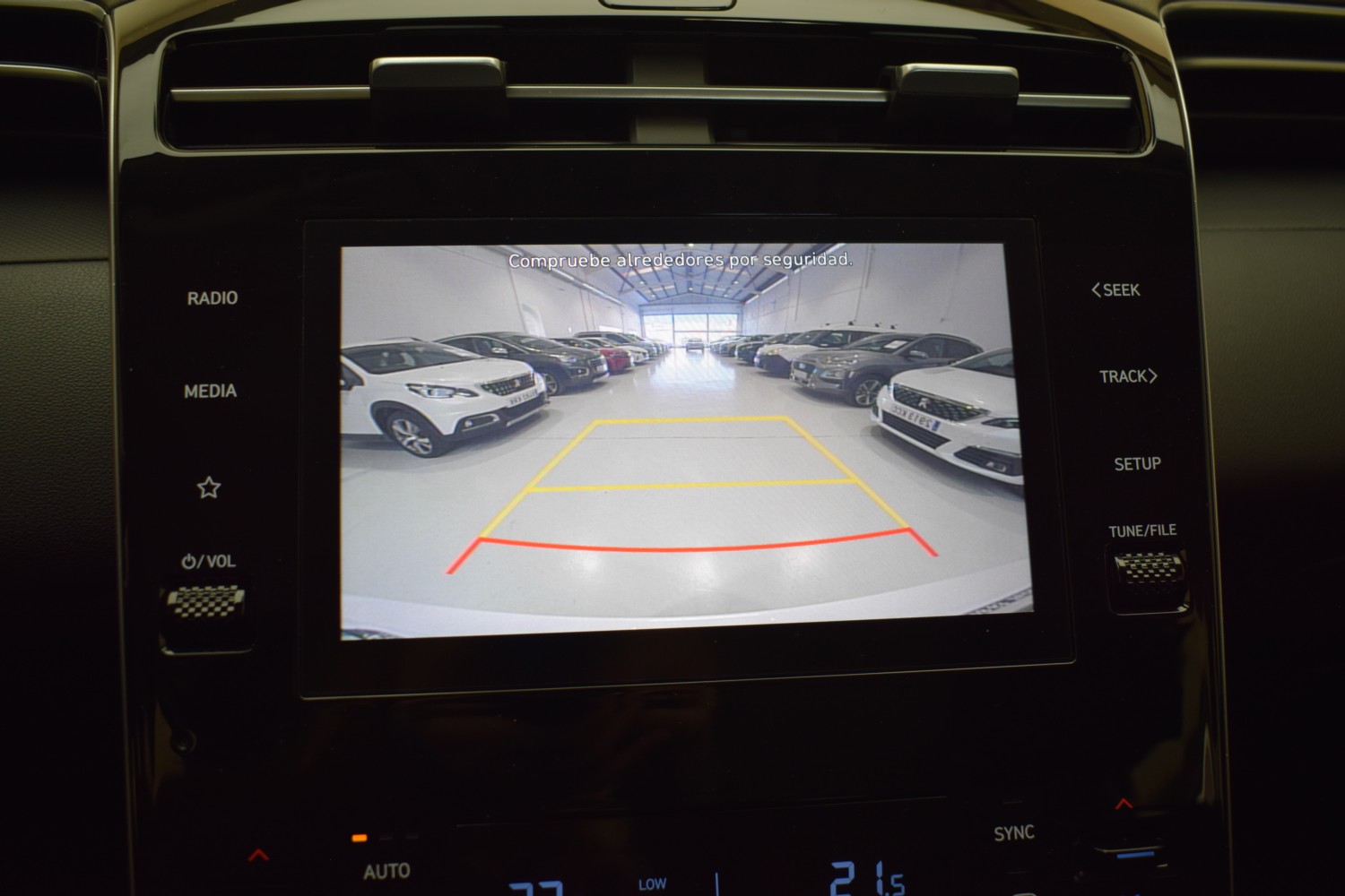 HYUNDAI TUCSON MAXX 1.6 TGDI 169kW (230CV) HEV Auto - Ítem19