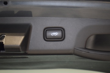 HYUNDAI TUCSON STYLE 1.6 TGDI 132kW (180CV) 48V DCT 4x4 - Ítem9