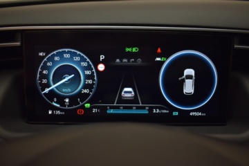HYUNDAI TUCSON STYLE 1.6 TGDI 132kW (180CV) 48V DCT 4x4 - Ítem11