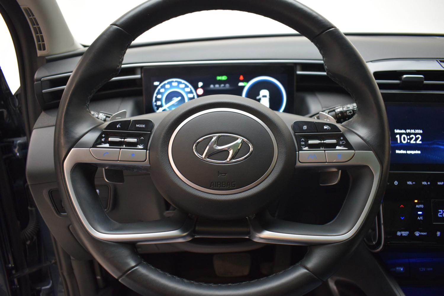 HYUNDAI TUCSON STYLE 1.6 TGDI 132kW (180CV) 48V DCT 4x4 - Ítem13