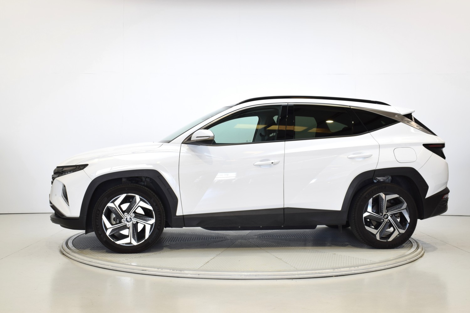 HYUNDAI TUCSON TECNO SKY 1.6 TGDI PHEV 195kW Auto 4x4 - Ítem1