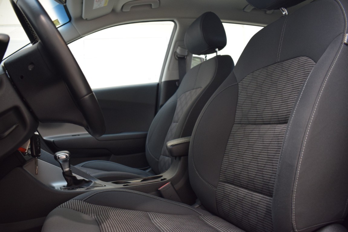 KIA NIRO DRIVE HEV 1,6 141CV AUT - Ítem23