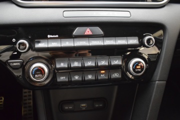 KIA SPORTAGE GT Line Essential 1.6 MHEV 136CV 4X2 - Ítem19