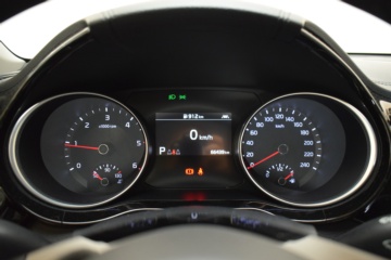 KIA TECH XCEED 1.6 CRDI (136CV) DCT - Ítem10