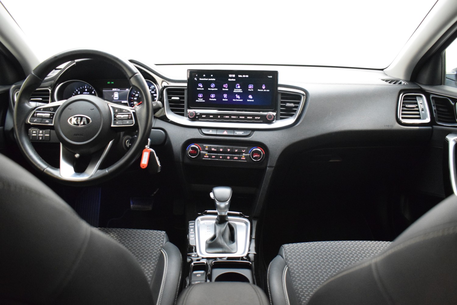 KIA TECH XCEED 1.6 CRDI (136CV) DCT - Ítem13