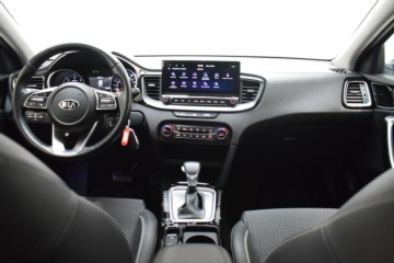 KIA TECH XCEED 1.6 CRDI (136CV) DCT - Ítem13