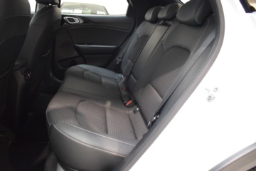 KIA TECH XCEED 1.6 CRDI (136CV) DCT - Ítem22