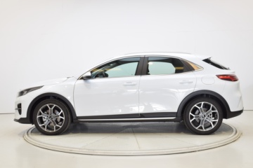 KIA TECH XCEED 1.6 CRDI (136CV) DCT - Ítem1