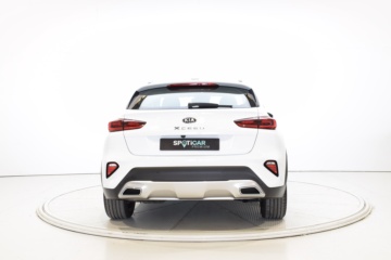 KIA TECH XCEED 1.6 CRDI (136CV) DCT - Ítem3