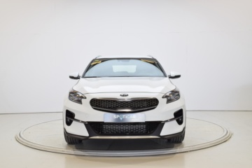 KIA TECH XCEED 1.6 CRDI (136CV) DCT - Ítem7