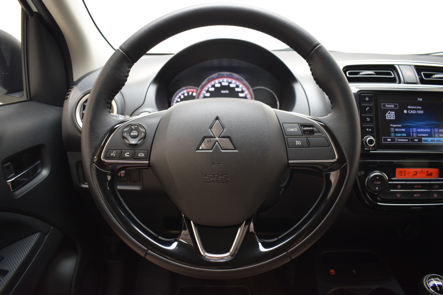 MITSUBISHI SPACE STAR MPI KATEKI 1.2 70CV - Ítem13