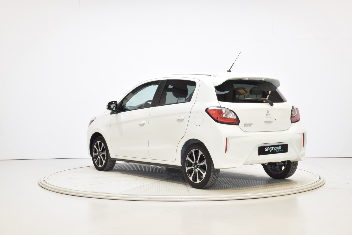 MITSUBISHI SPACE STAR MPI KATEKI 1.2 70CV - Ítem3