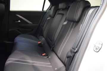 OPEL ASTRA GS 1.2T XHT 96kW (130CV) - Ítem24