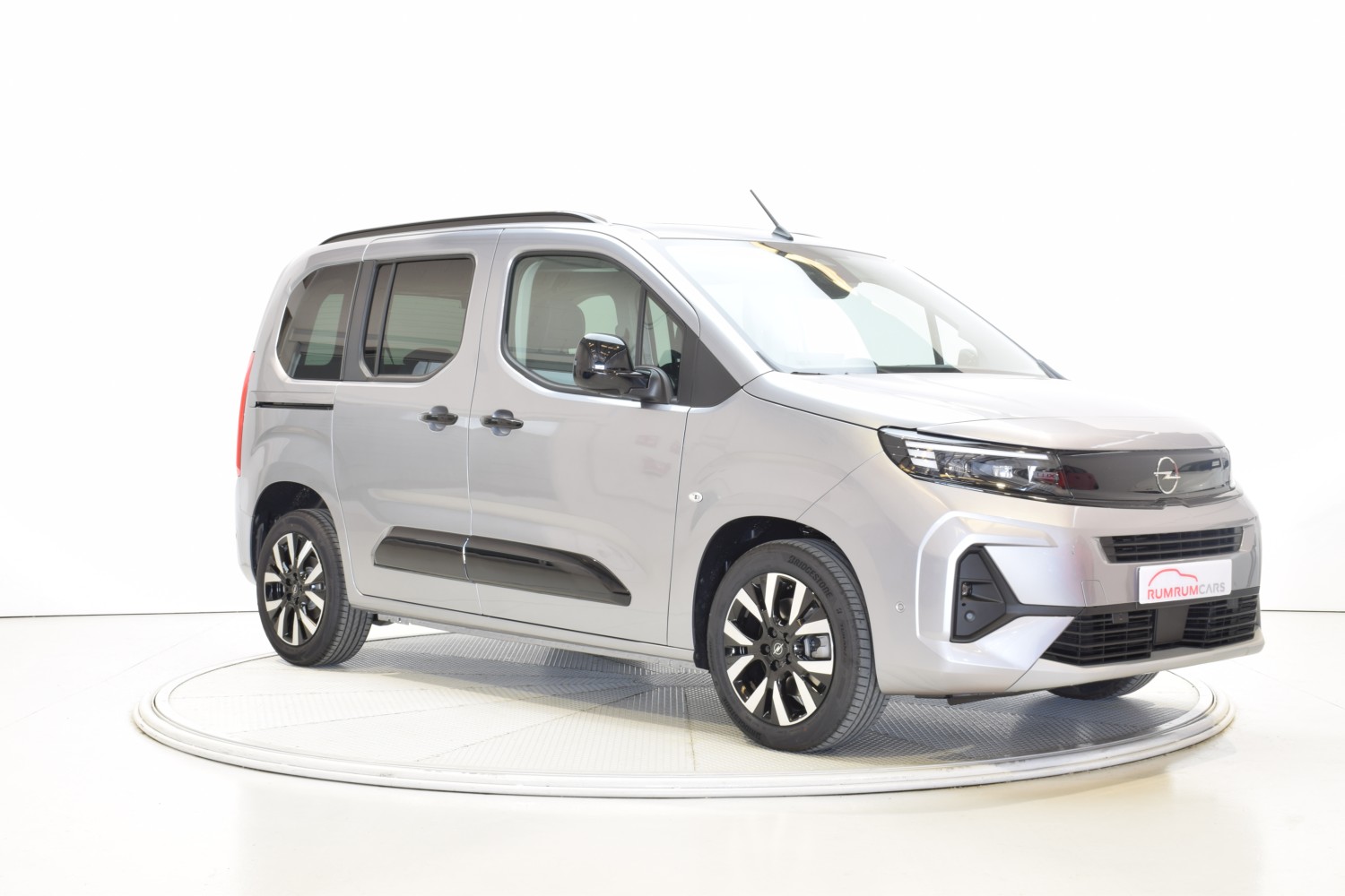 OPEL COMBO GS 130 Cv 1.5 Td S/S AT8 - Ítem6
