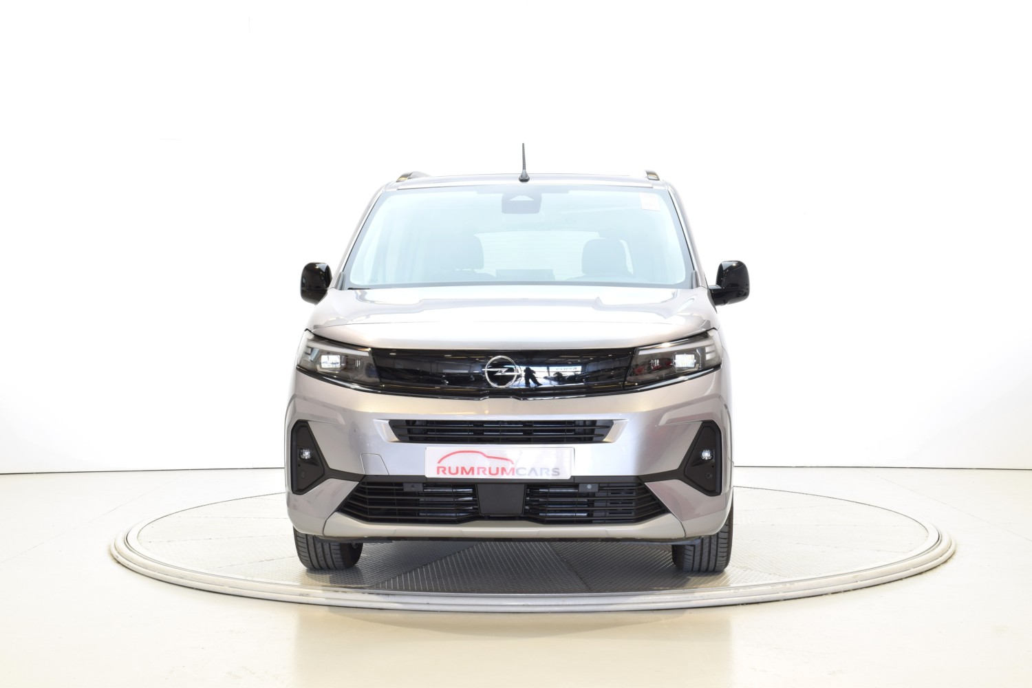 OPEL COMBO GS 130 Cv 1.5 Td S/S AT8 - Ítem7