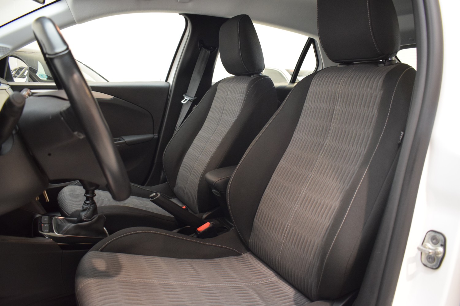 OPEL CORSA ELEGANCE 1.2T XHL 74kW (100CV) - Ítem22