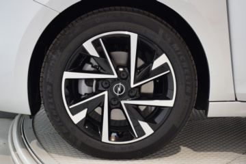 OPEL CORSA GS 1.2T XHL 74kW (100CV) - Ítem9