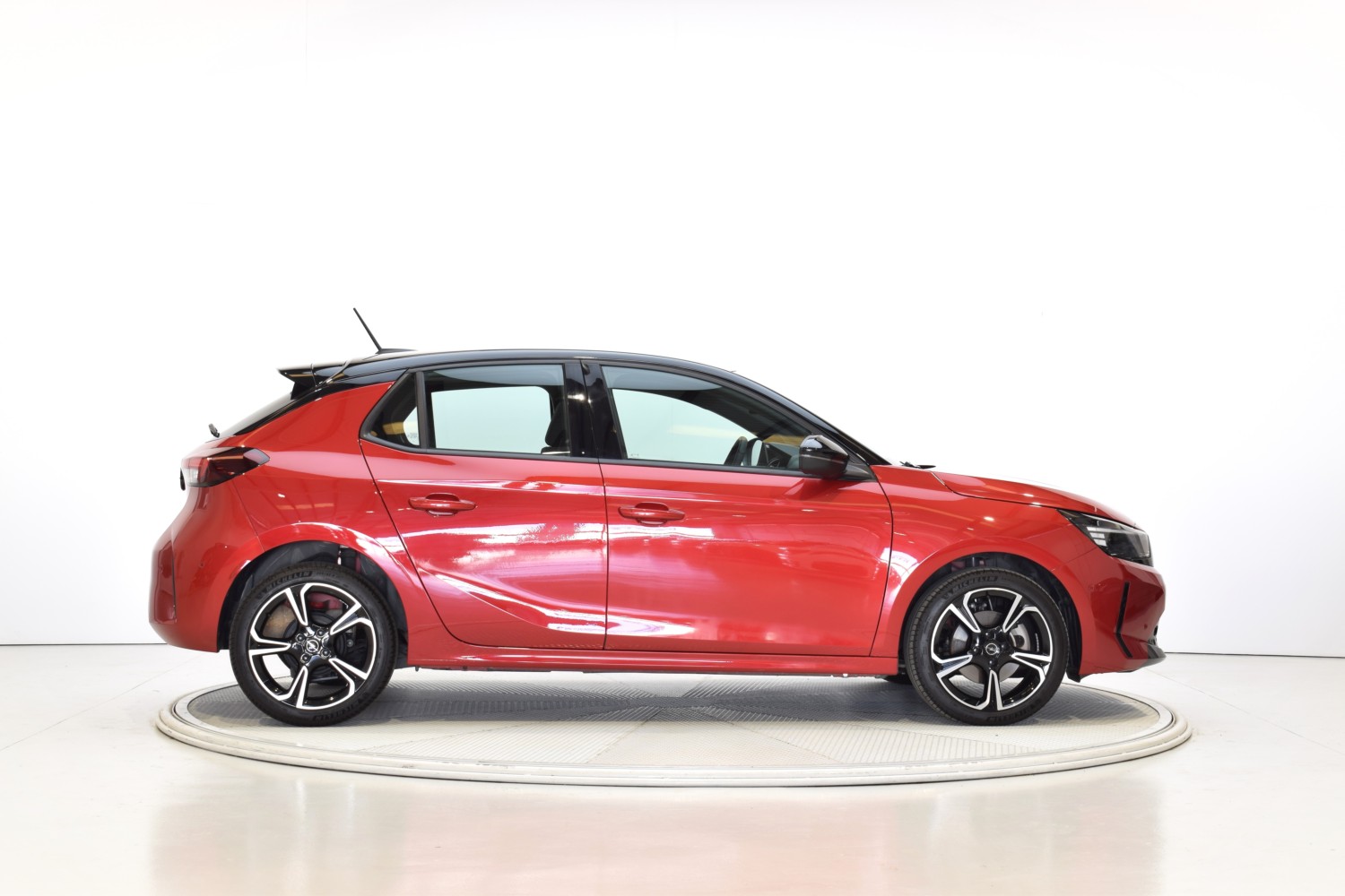 OPEL CORSA GS 1.2T XHL 74kW (100CV) - Ítem5