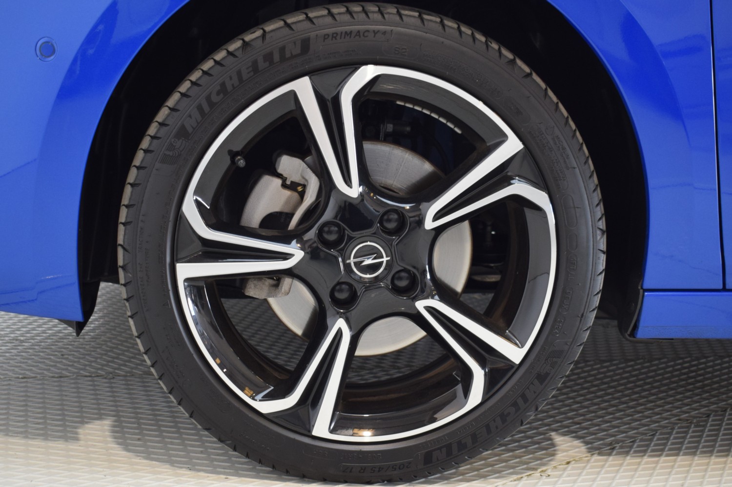 OPEL CORSA GS 1.2T XHL 74kW (100CV) - Ítem9