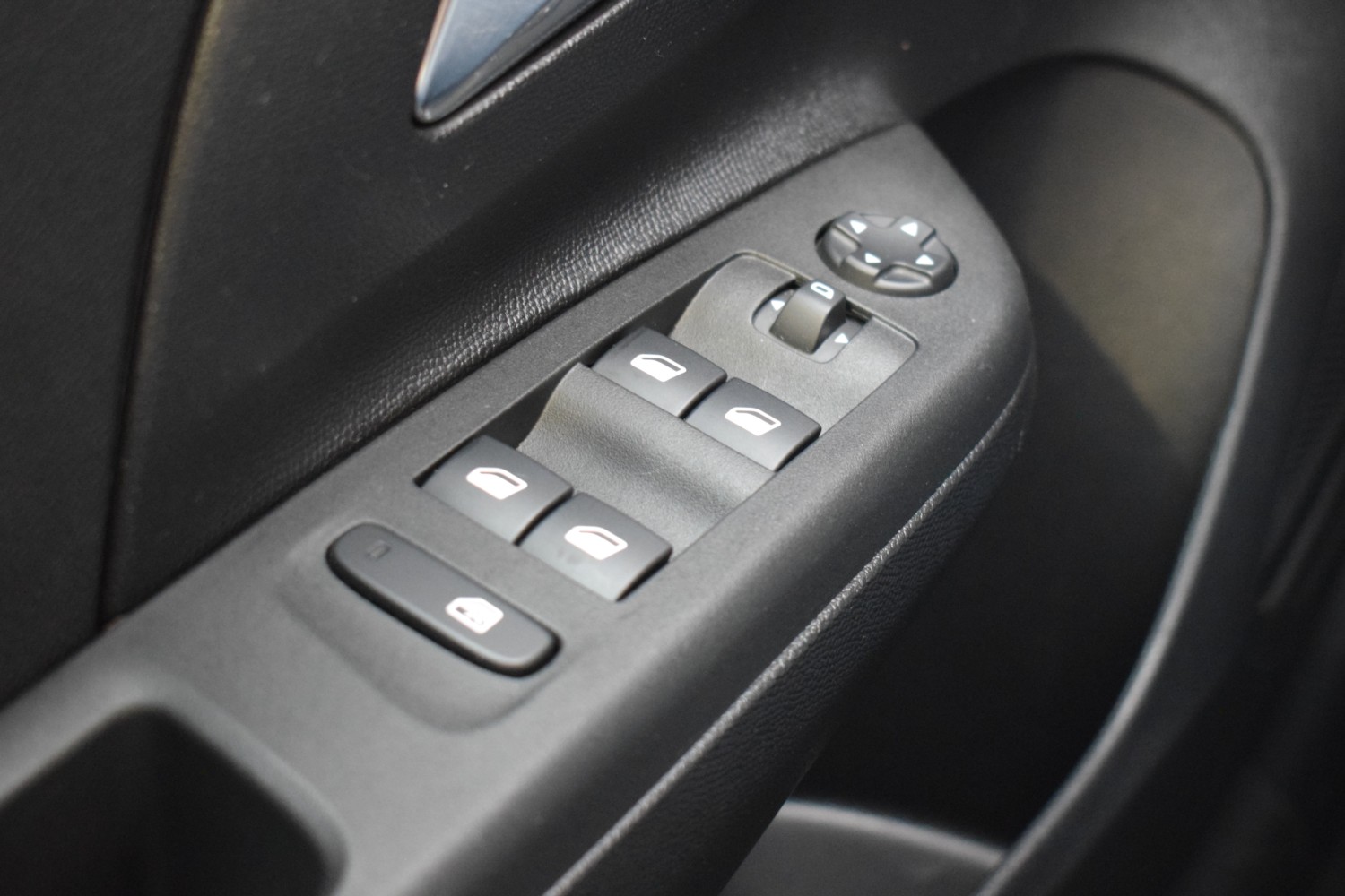 OPEL CORSA YES 1.2T XHL 74kW (100CV) - Ítem14