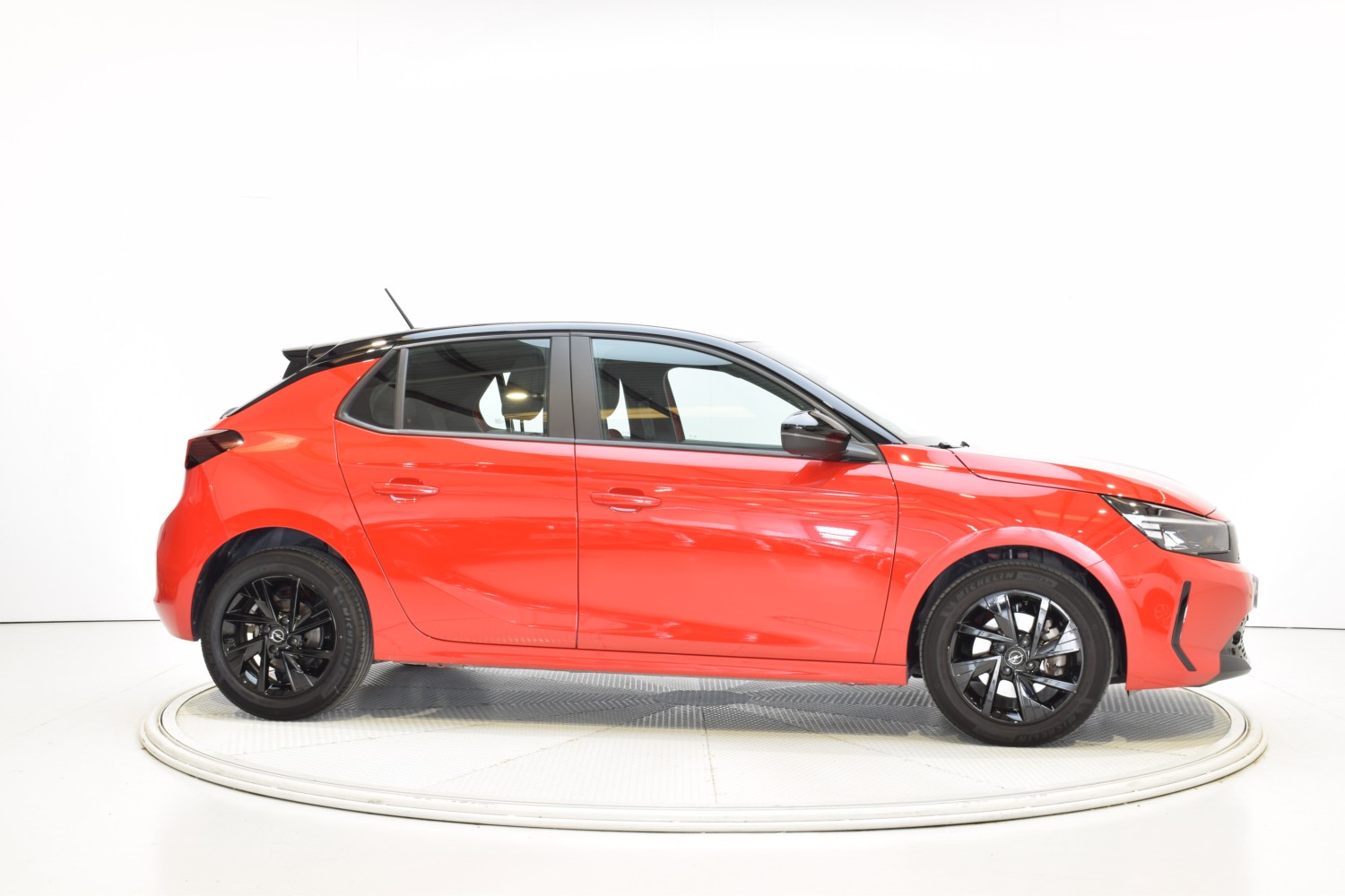 OPEL CORSA YES 1.2T XHL 74kW (100CV) - Ítem5