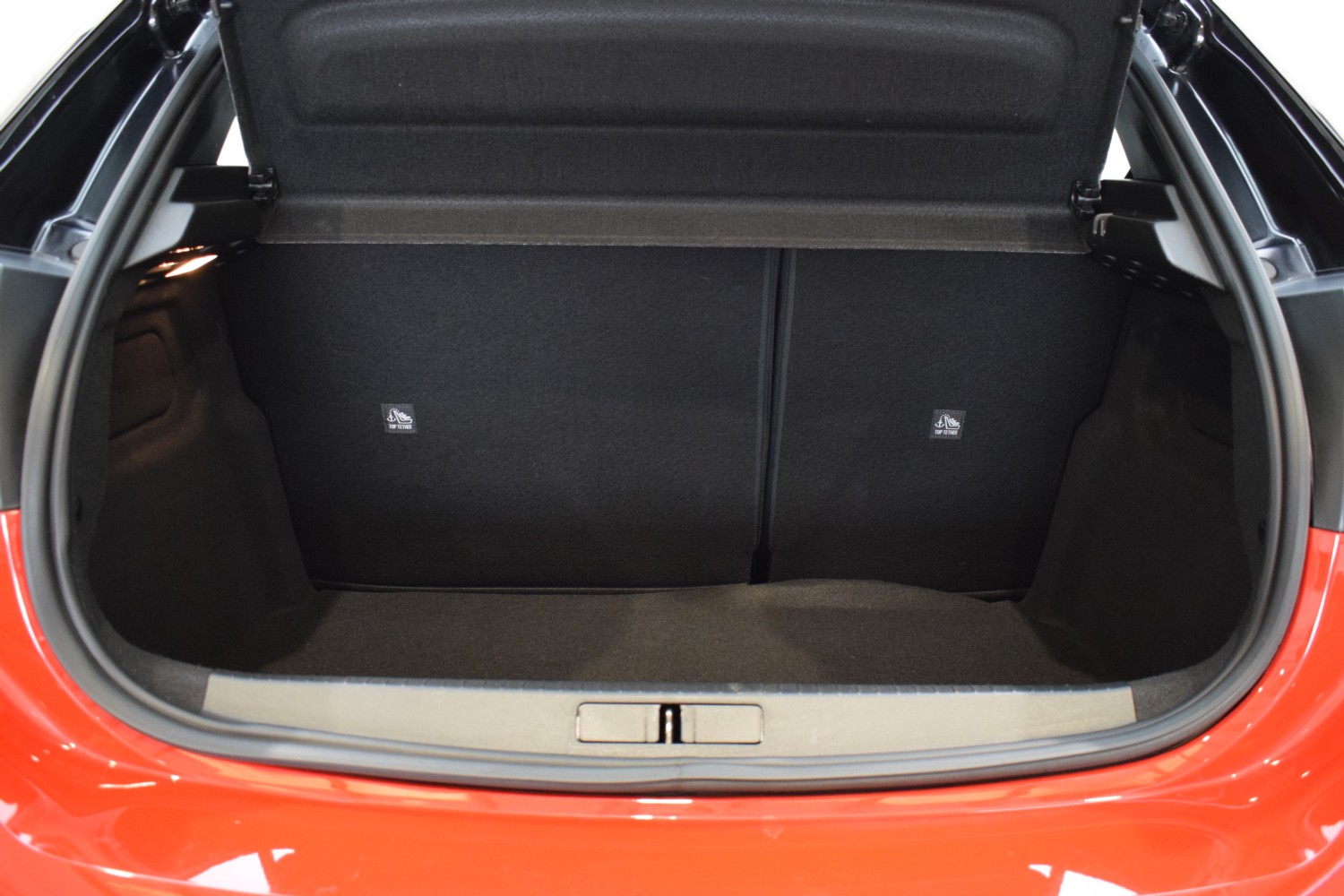 OPEL CORSA YES 1.2T XHL 74kW (100CV) - Ítem8