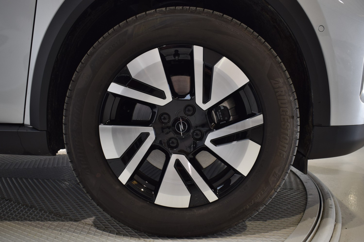 OPEL FRONTERA GS Hybrid 145CV - Ítem9