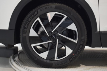 OPEL GRANDLAND GS 1.2T XHT Hybrid eDCT6 S/S - Ítem17