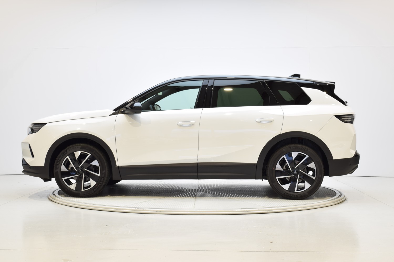 OPEL GRANDLAND GS 1.2T XHT Hybrid eDCT6 S/S - Ítem1