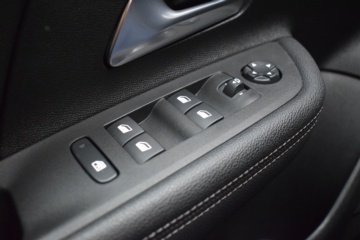 OPEL MOKKA ULTIMATE 1.2 T 100kW (136 CV) - Ítem14